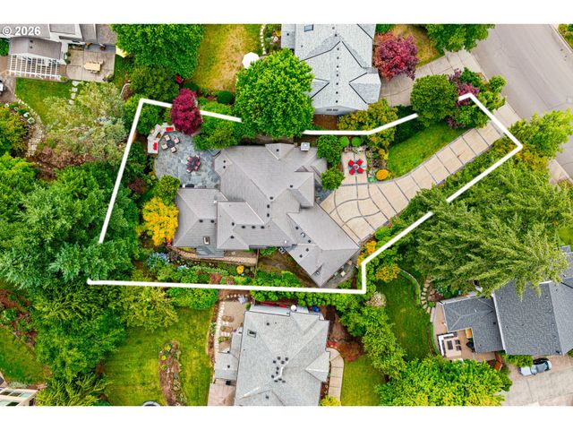 9630 Sw IOWA Dr, Tualatin, OR 97062