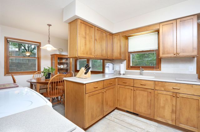 1055 21st Street, West Des Moines, IA 50265
