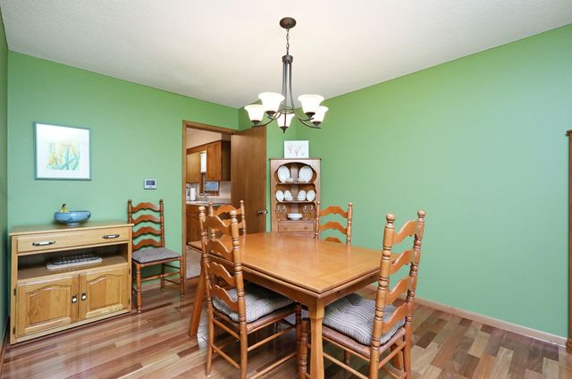 1055 21st Street, West Des Moines, IA 50265
