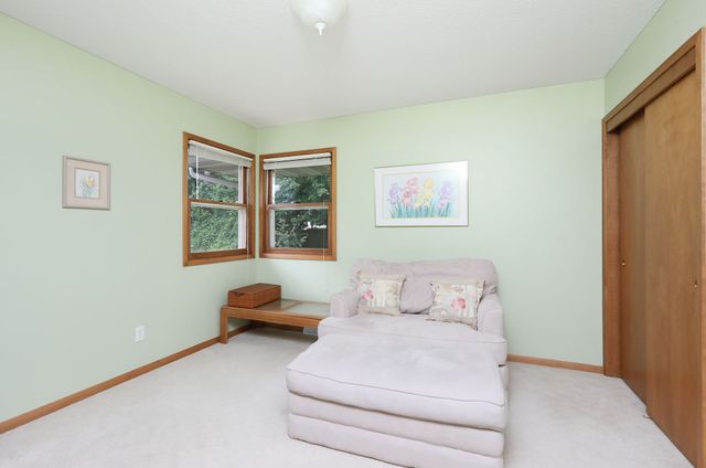 1055 21st Street, West Des Moines, IA 50265