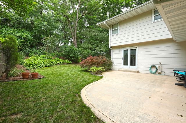 1055 21st Street, West Des Moines, IA 50265