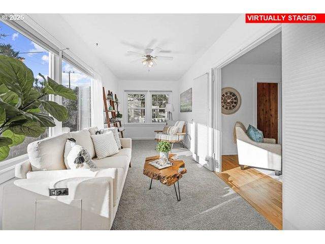 1115 Sw HARBOR Ave, Lincoln City, OR 97367