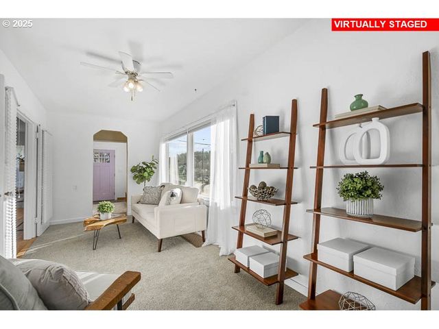 1115 Sw HARBOR Ave, Lincoln City, OR 97367