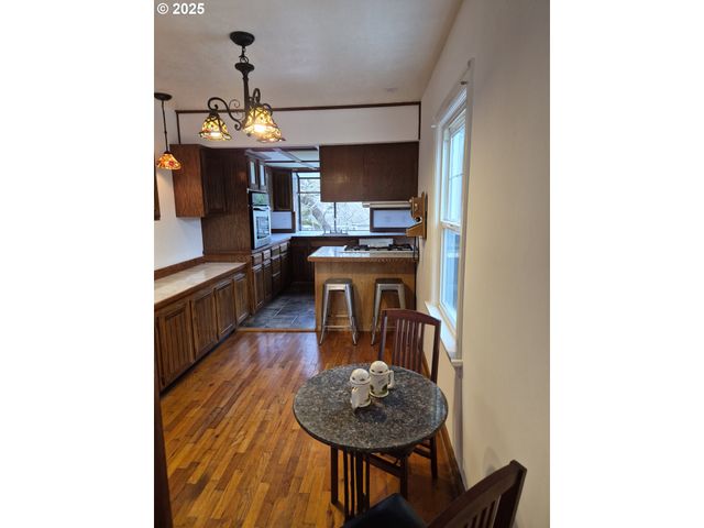 1115 Sw HARBOR Ave, Lincoln City, OR 97367