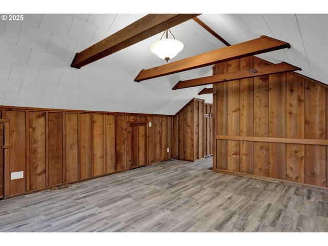 1115 Sw HARBOR Ave, Lincoln City, OR 97367