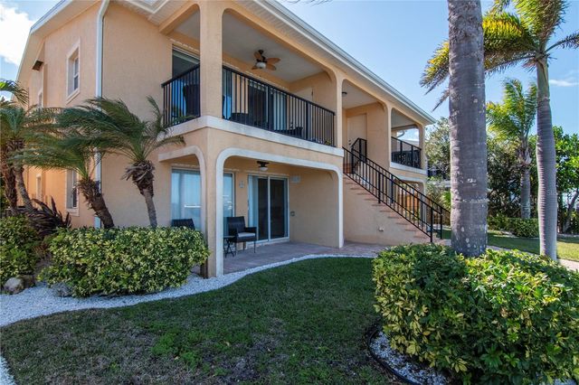 2675 ST JOSEPHS DRIVE E B, Dunedin, FL 34698