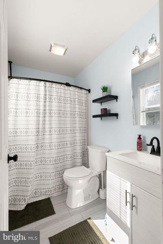 1838 SHERMAN DR, Chester, MD 21619