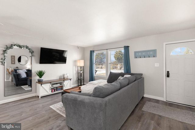 1838 SHERMAN DR, Chester, MD 21619