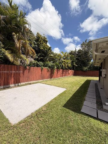 8515 SW 125th St, Miami, FL 33156