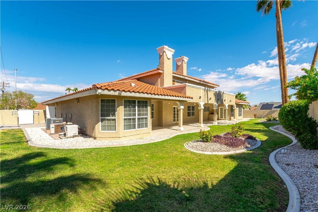 3013 West Oakey Boulevard, Las Vegas, NV 89102 — photo 2