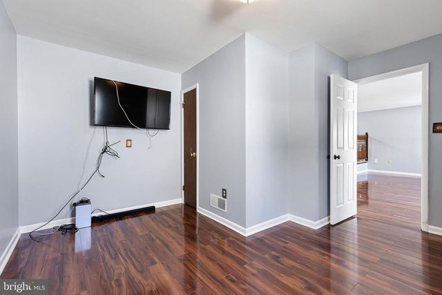 10 BUCHANAN CIR, Newark, DE 19702