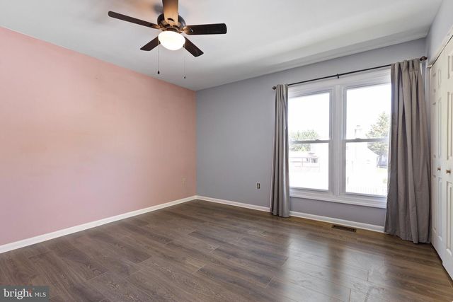 10 BUCHANAN CIR, Newark, DE 19702