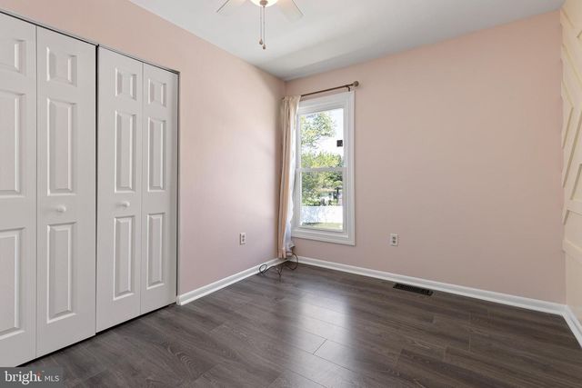 10 BUCHANAN CIR, Newark, DE 19702