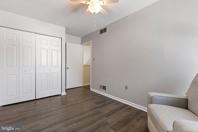 10 BUCHANAN CIR, Newark, DE 19702