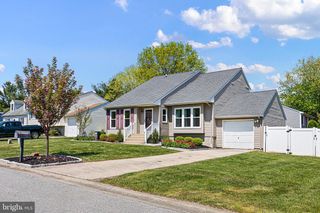 10 BUCHANAN CIR, Newark, DE 19702