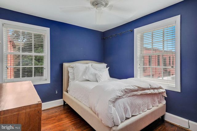 315 CONSTITUTION AVE NE, Washington, DC 20002