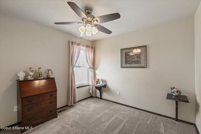 2002 W FREELAND DR, Coeur D'alene, ID 83815