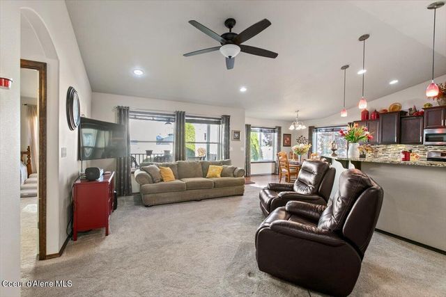 2002 W FREELAND DR, Coeur D'alene, ID 83815