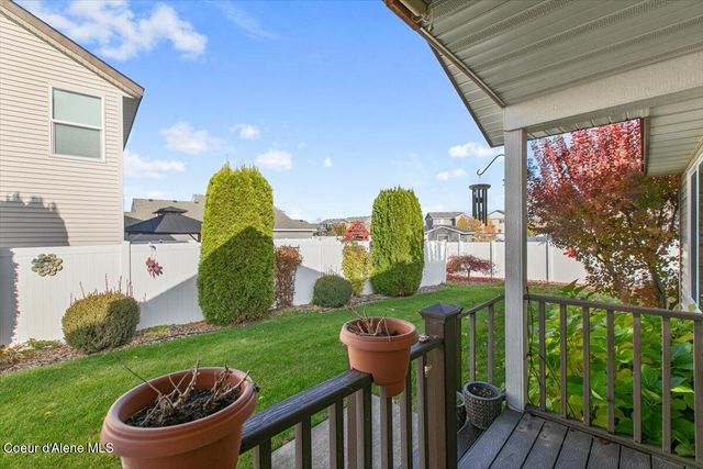 2002 W FREELAND DR, Coeur D'alene, ID 83815