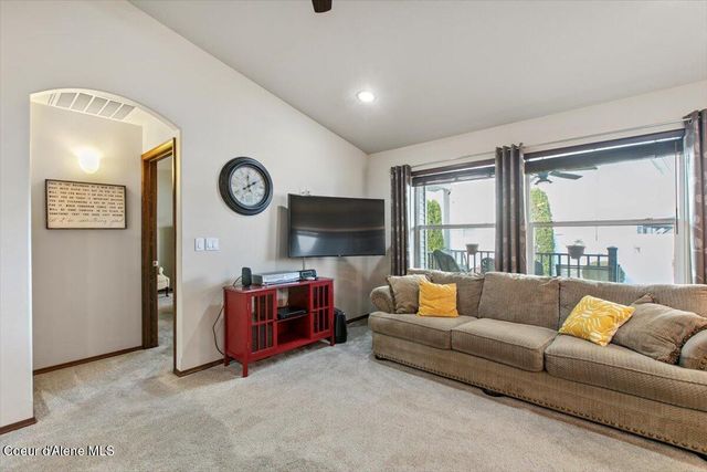 2002 W FREELAND DR, Coeur D'alene, ID 83815