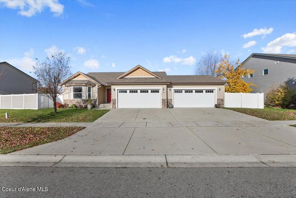 2002 W FREELAND DR, Coeur D'alene, ID 83815