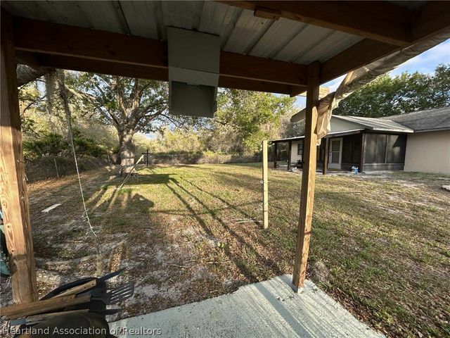 3137 Carlton Avenue, Lake Placid, FL 33852