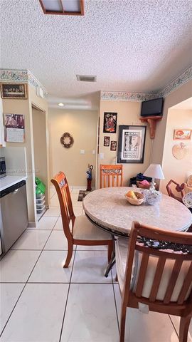 13775 SW 149th Cir Ln 2-86, Miami, FL 33186