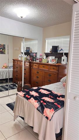 13775 SW 149th Cir Ln 2-86, Miami, FL 33186