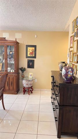 13775 SW 149th Cir Ln 2-86, Miami, FL 33186