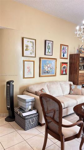 13775 SW 149th Cir Ln 2-86, Miami, FL 33186