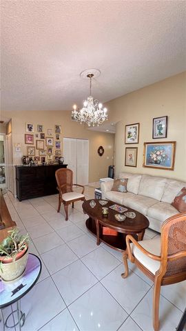13775 SW 149th Cir Ln 2-86, Miami, FL 33186
