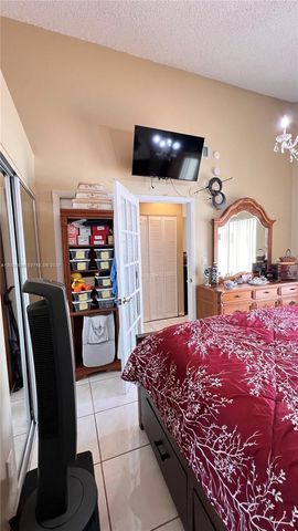 13775 SW 149th Cir Ln 2-86, Miami, FL 33186