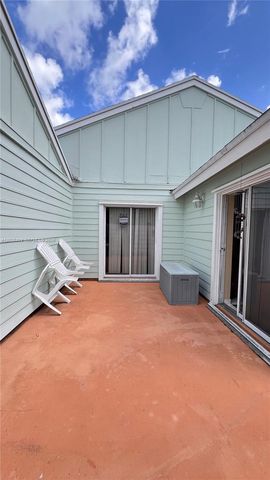 13775 SW 149th Cir Ln 2-86, Miami, FL 33186