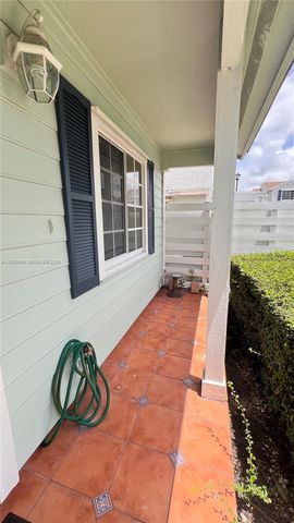 13775 SW 149th Cir Ln 2-86, Miami, FL 33186