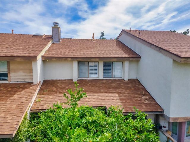 8348 Penfield Avenue 3, Winnetka, CA 91306