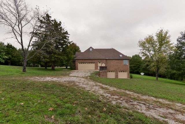 130 Cedar Brooke Estates Drive, Forsyth, MO 65653