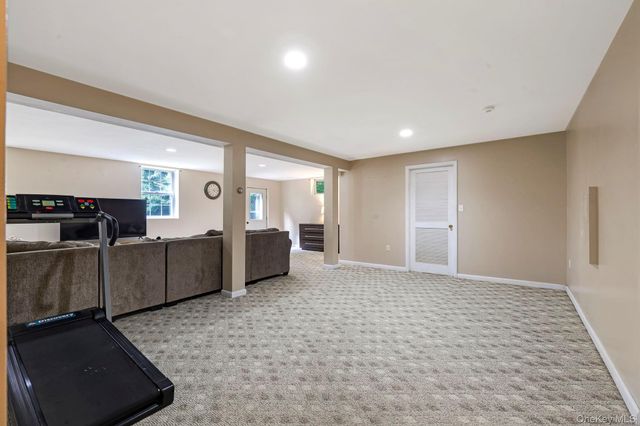44 Ramblewood Drive, Newburgh, NY 12550