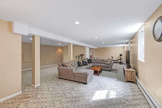 44 Ramblewood Drive, Newburgh, NY 12550