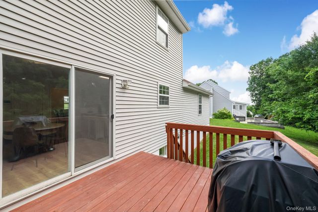 44 Ramblewood Drive, Newburgh, NY 12550