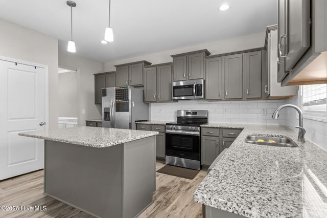 283 Leach Creek Drive, Raeford, NC 28376