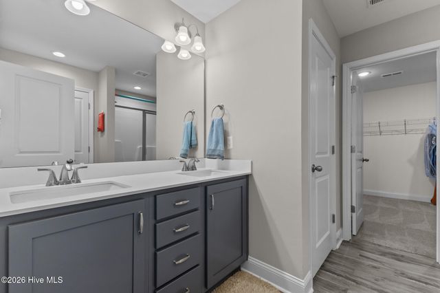 283 Leach Creek Drive, Raeford, NC 28376