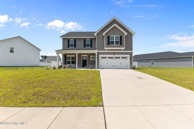 283 Leach Creek Drive, Raeford, NC 28376