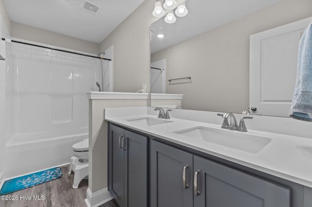 283 Leach Creek Drive, Raeford, NC 28376