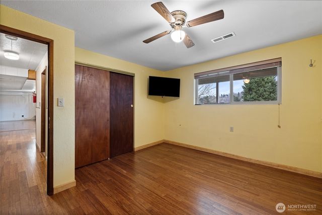 13720 56th Avenue S, Tukwila, WA 98168