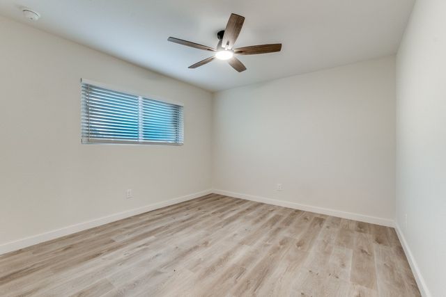 5917 Gaston Avenue 106, Dallas, TX 75214