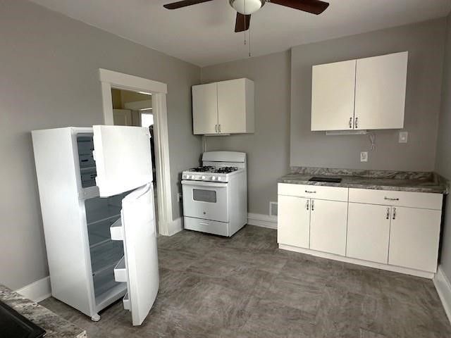 2104 West St, Homestead, PA 15120