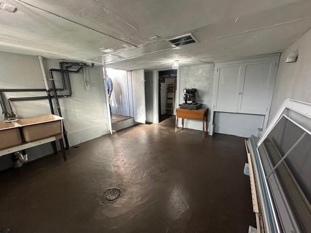 2104 West St, Homestead, PA 15120