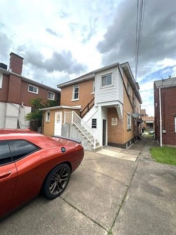 2104 West St, Homestead, PA 15120