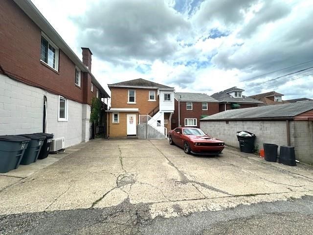 2104 West St, Homestead, PA 15120