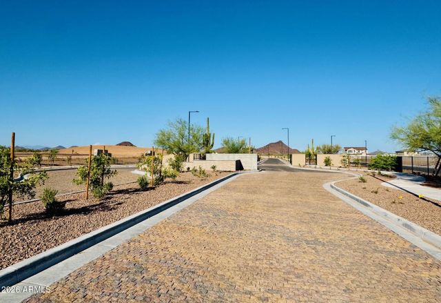 16206 W RED BIRD Road, Surprise, AZ 85387